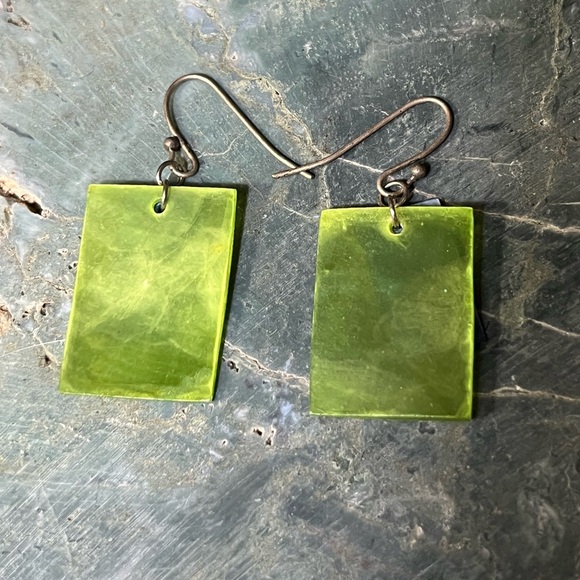Green/ Blue Dyed Shell Layered Dangle Earrings - Picture 2 of 2